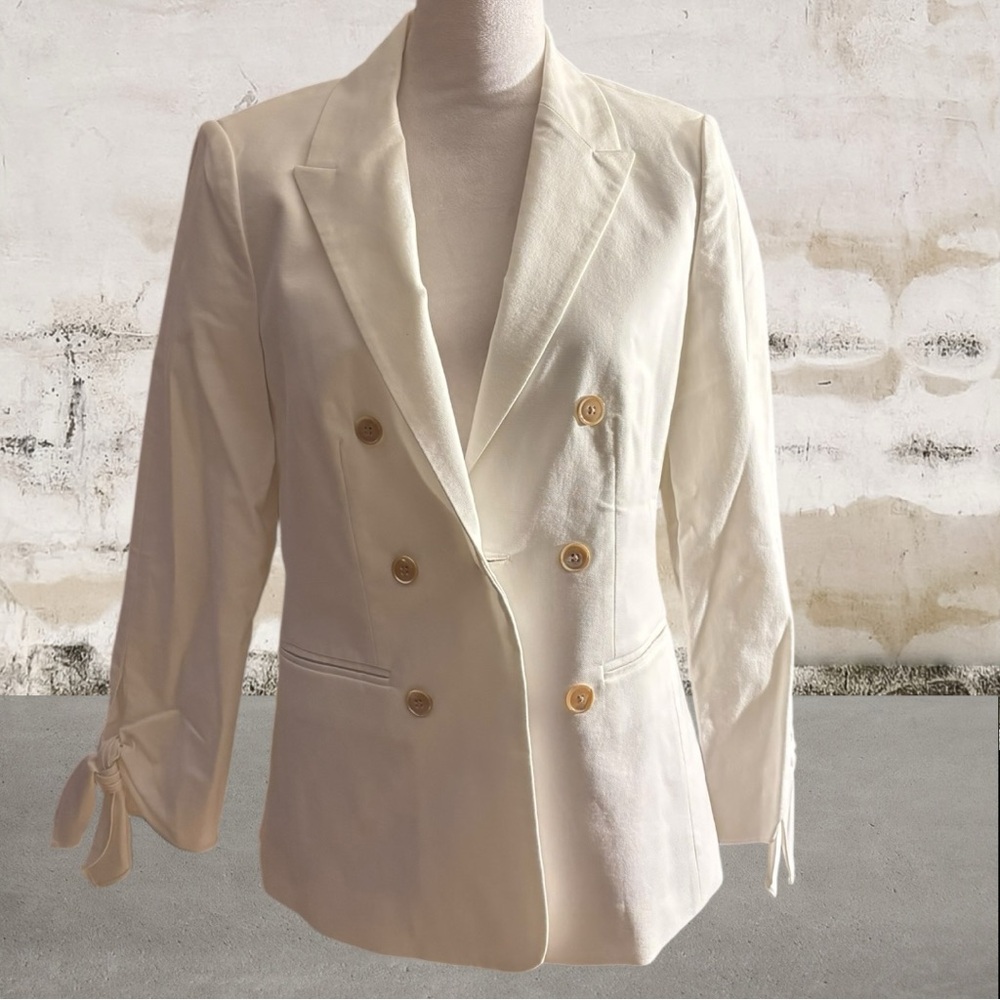 Tailored by Rebecca Taylor Ivory Double-Breasted Blazer Size 8 - Picture 2 of 6
